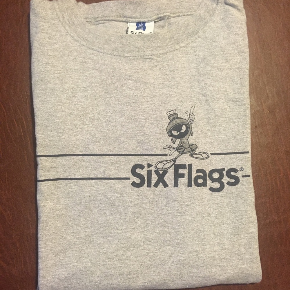 Vtg 1998 Six Flags Marvin Graphic Tee XL